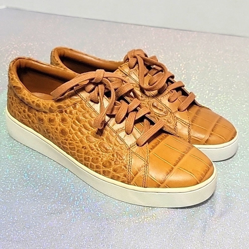 BNWT Michael Kors Valin Crocodile/ Reptile Embossed Leather  Sneaker sz 6
